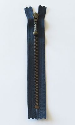 YKK 4 mm - 0560 Marine