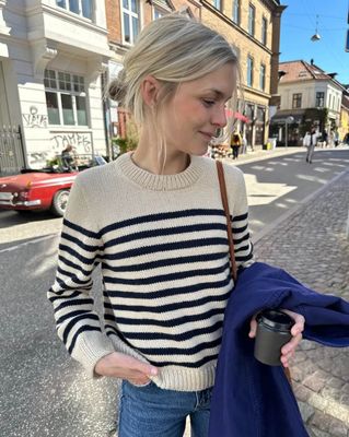 205 - Lyon Sweater